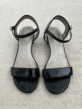 MTNY sandals